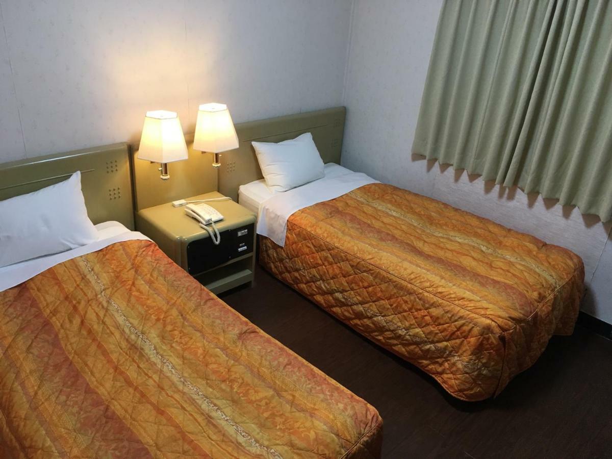 Okinawa Hotel Continental Naha Bagian luar foto